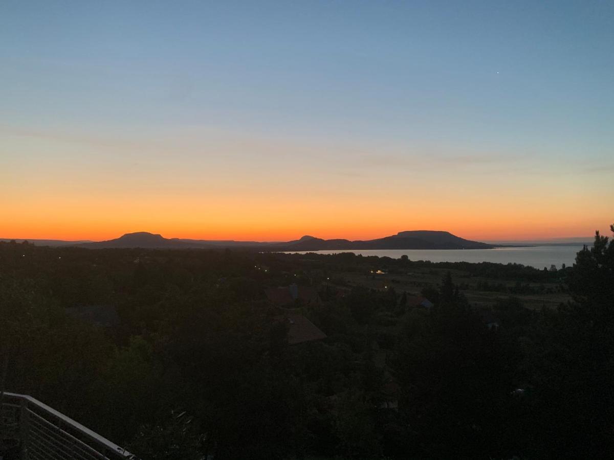 BalatongyörökPanorama Balaton别墅 外观 照片
